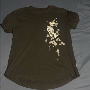 Dikotomy Prayer Hands Shirt, Size M, Rose Black Religious Jesus Short Sleeve